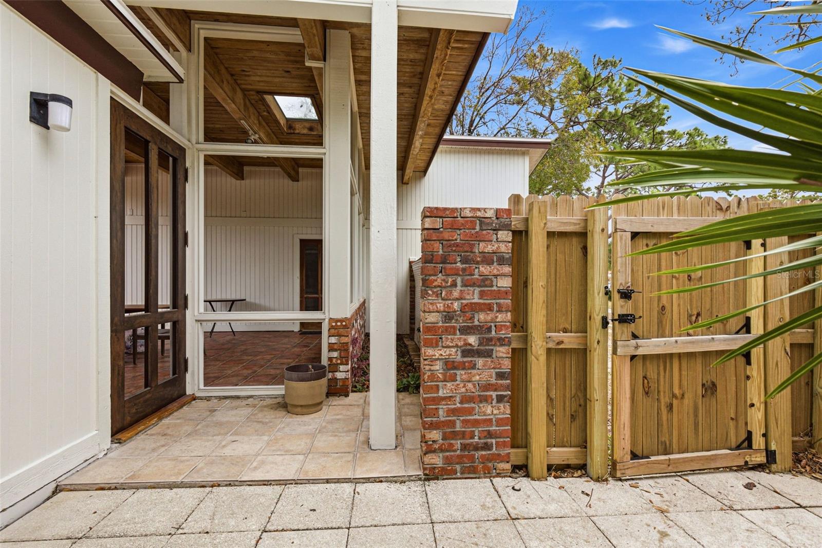 Details for 1239 Alcazar Way S, ST PETERSBURG, FL 33705