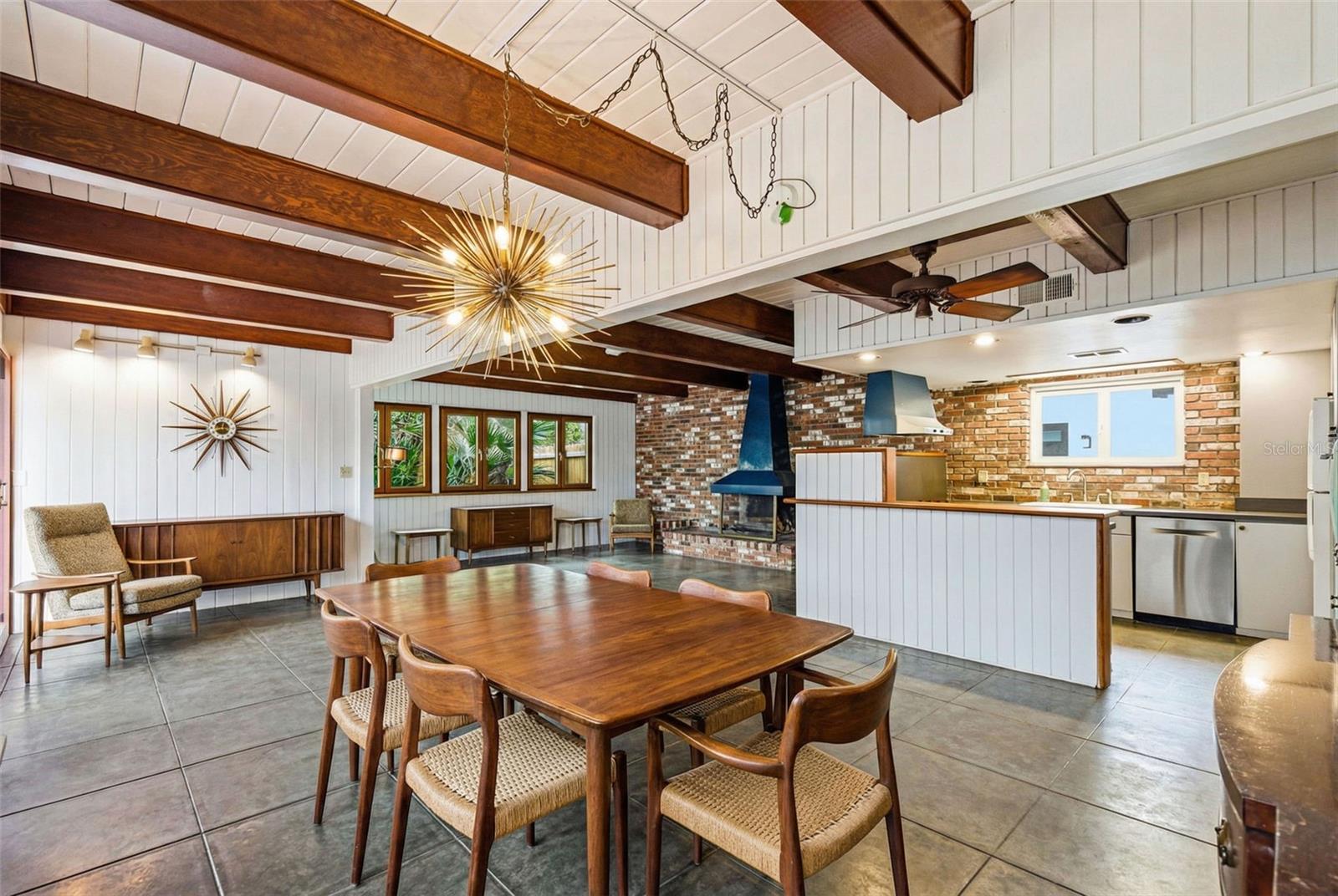 Image 13 of 64 For 1239 Alcazar Way S