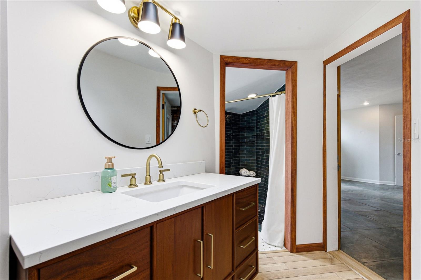 Image 25 of 64 For 1239 Alcazar Way S