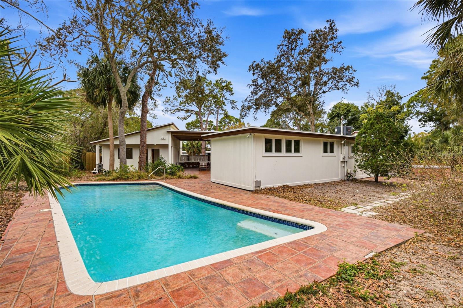 Image 40 of 64 For 1239 Alcazar Way S