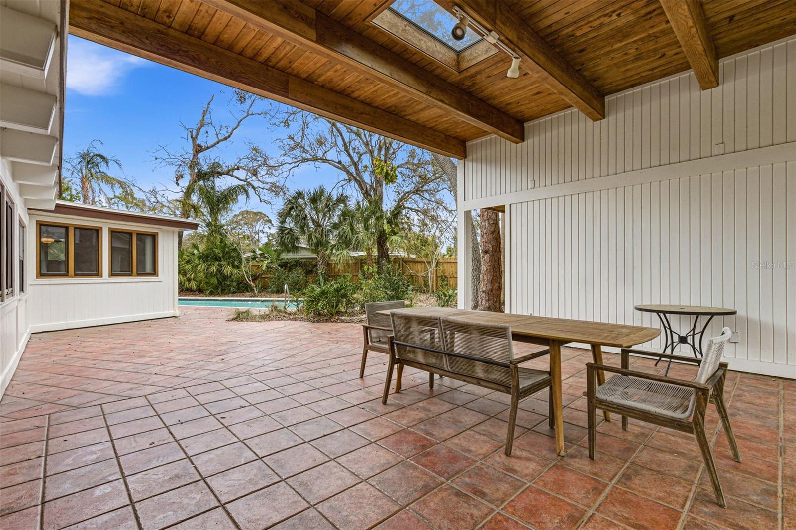 Image 5 of 64 For 1239 Alcazar Way S