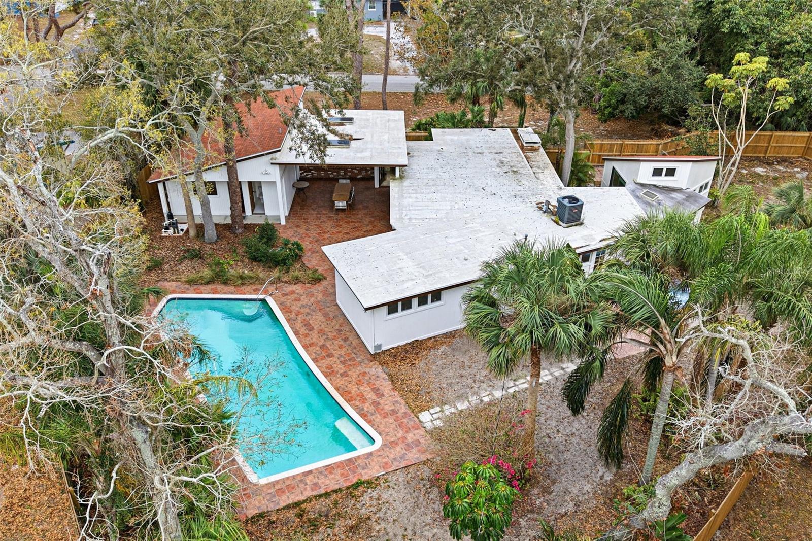 Image 61 of 64 For 1239 Alcazar Way S