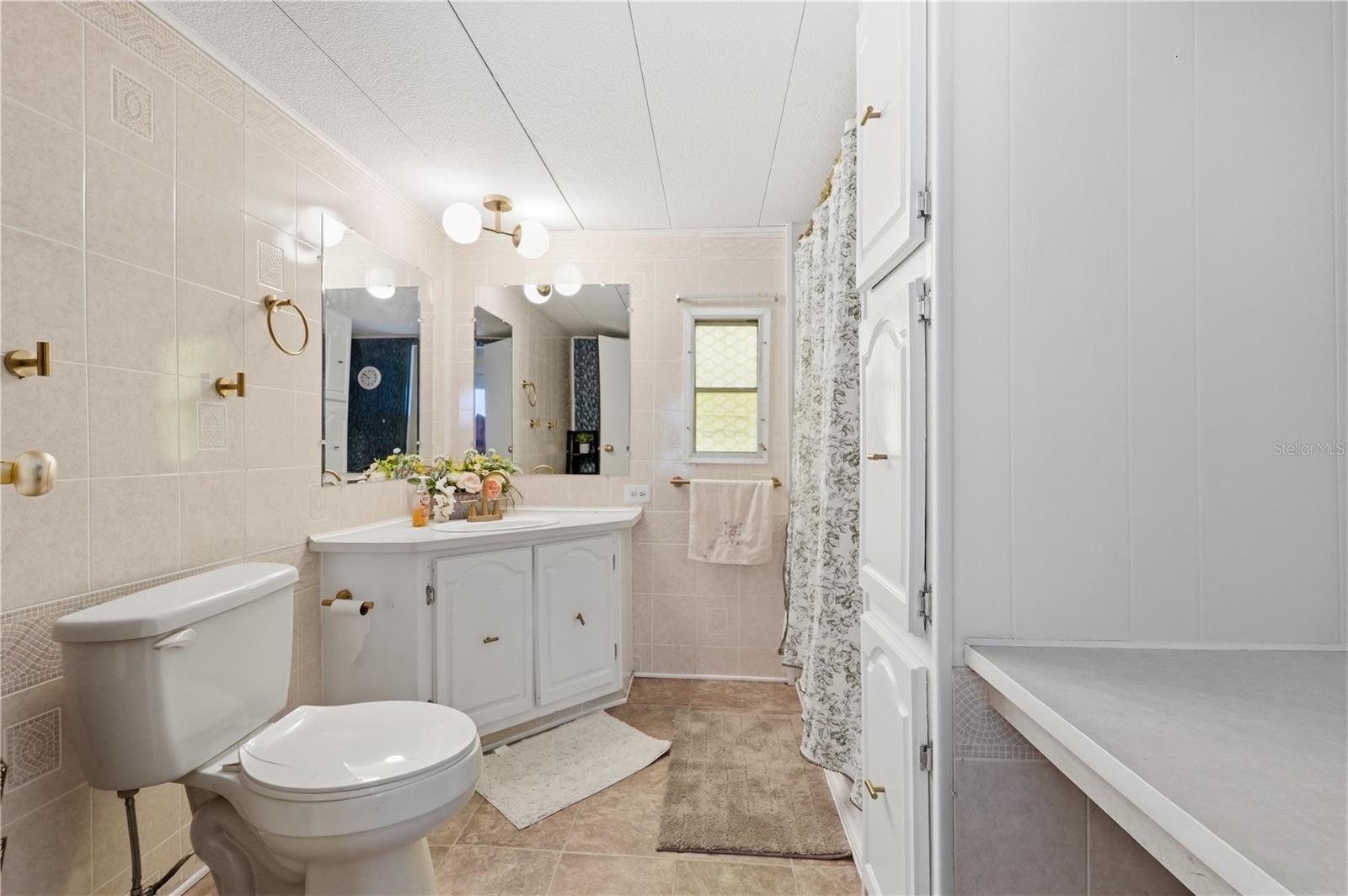 Image 28 of 39 For Address Not Provided