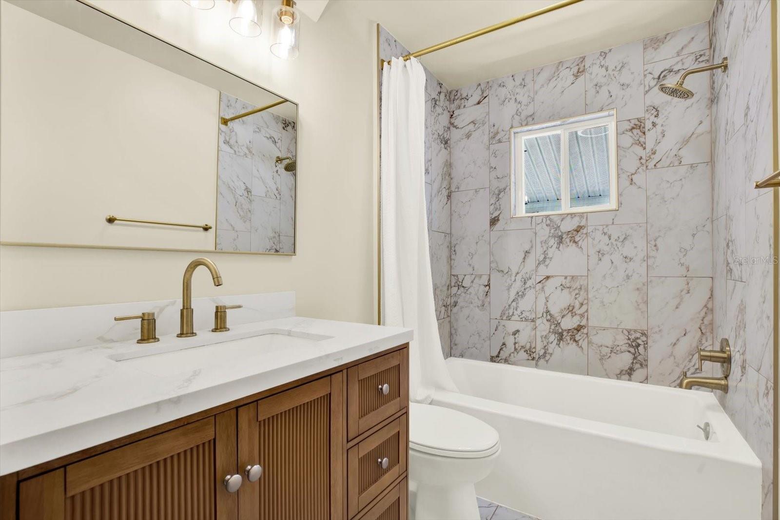 Image 19 of 46 For 4941 Cardinal Trail