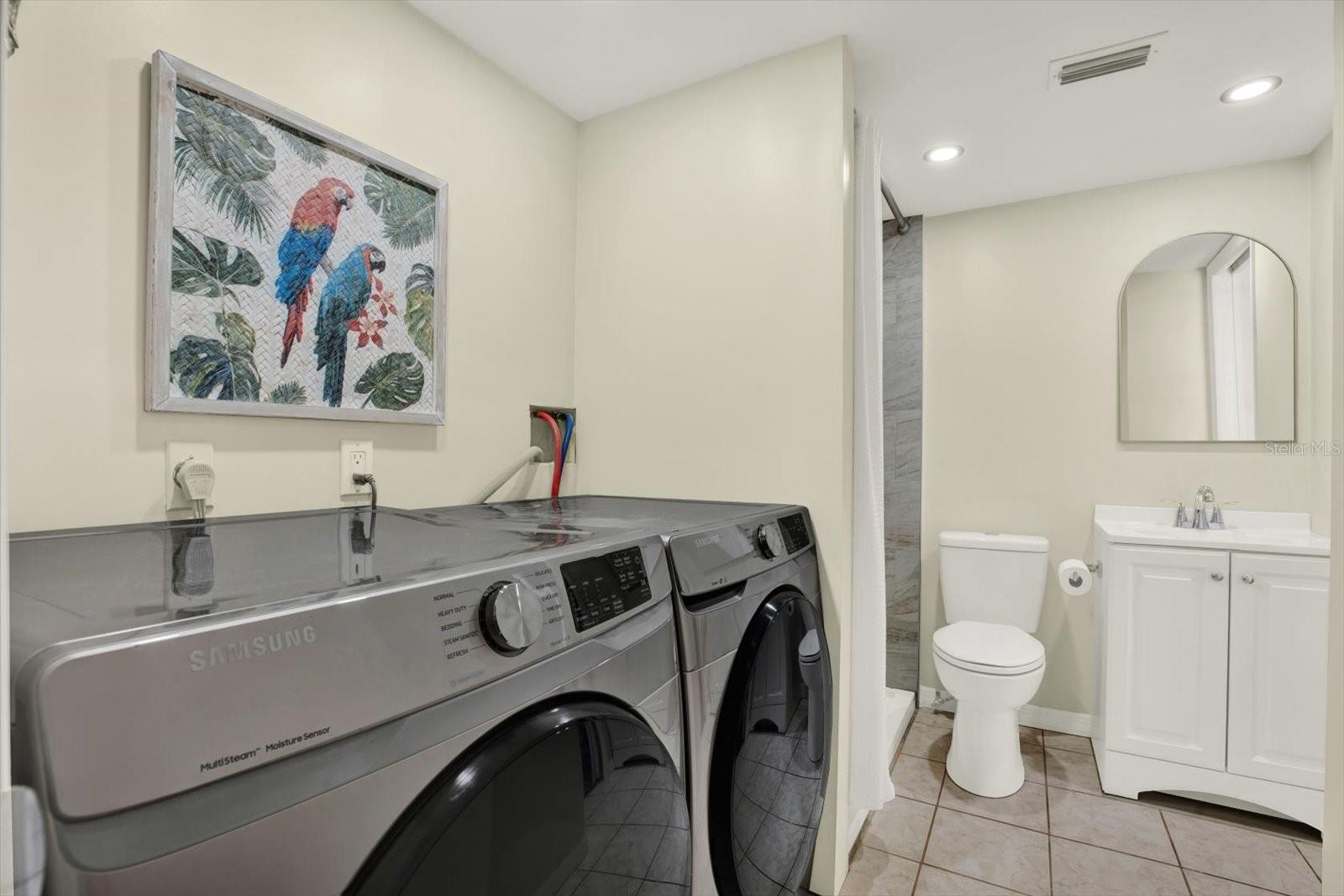 Image 36 of 46 For 4941 Cardinal Trail