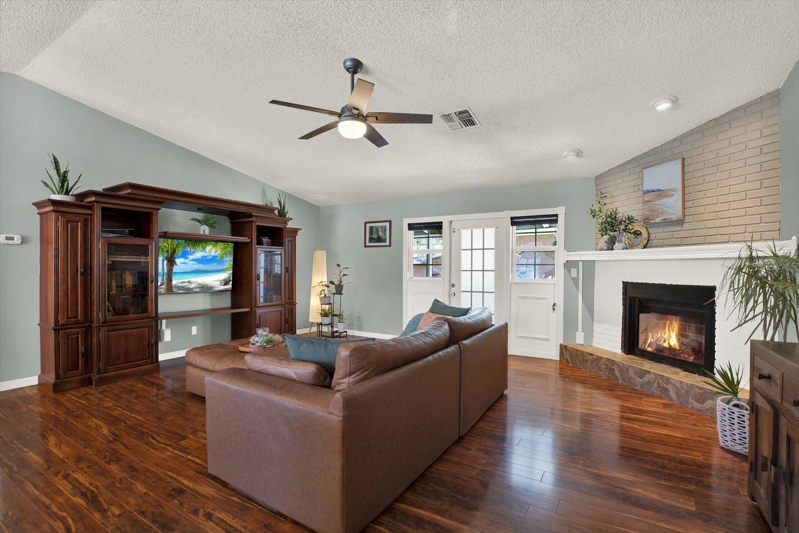 Image 6 of 46 For 4941 Cardinal Trail