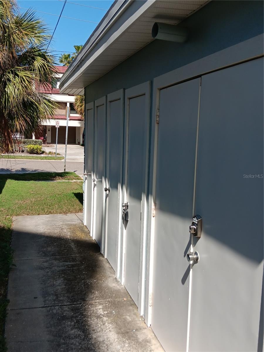 Image 6 of 27 For 231 Skiff Point 7