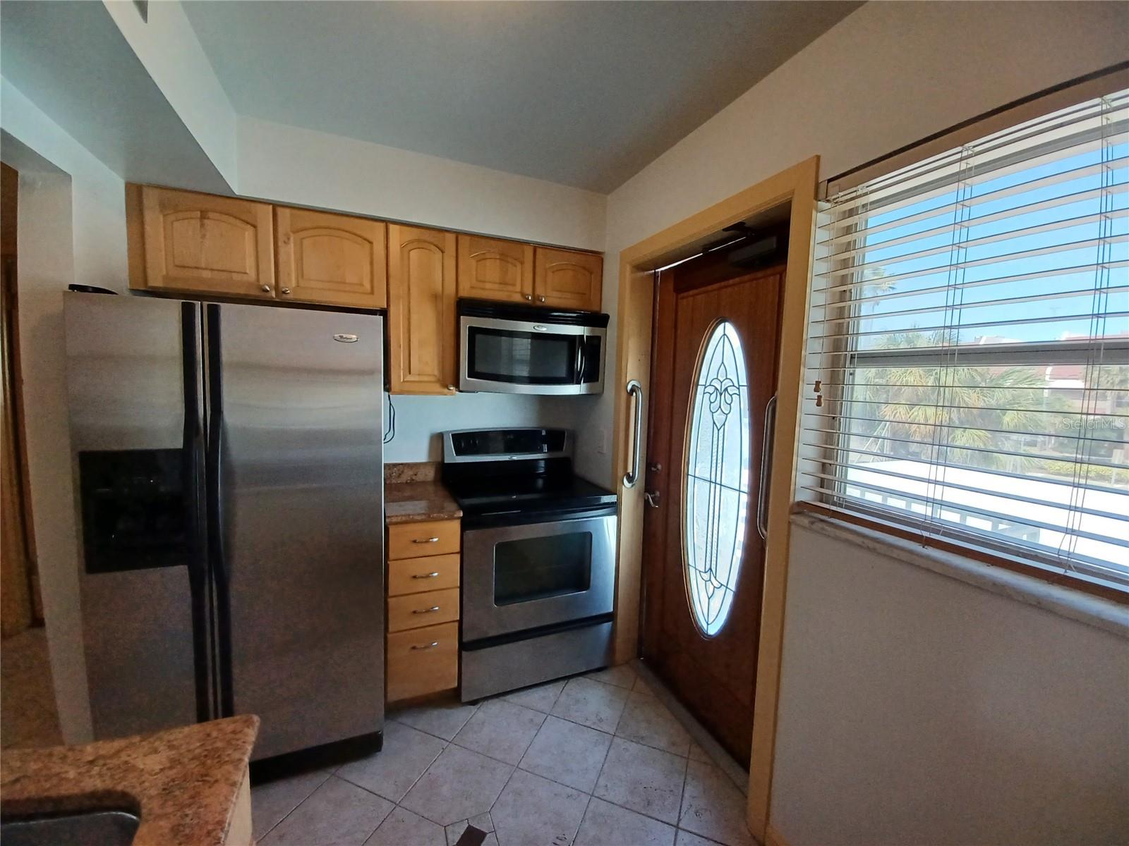 Image 8 of 27 For 231 Skiff Point 7