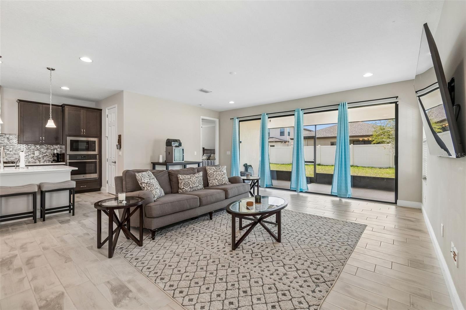 Image 9 of 82 For 12453 Horseshoe Bend Drive