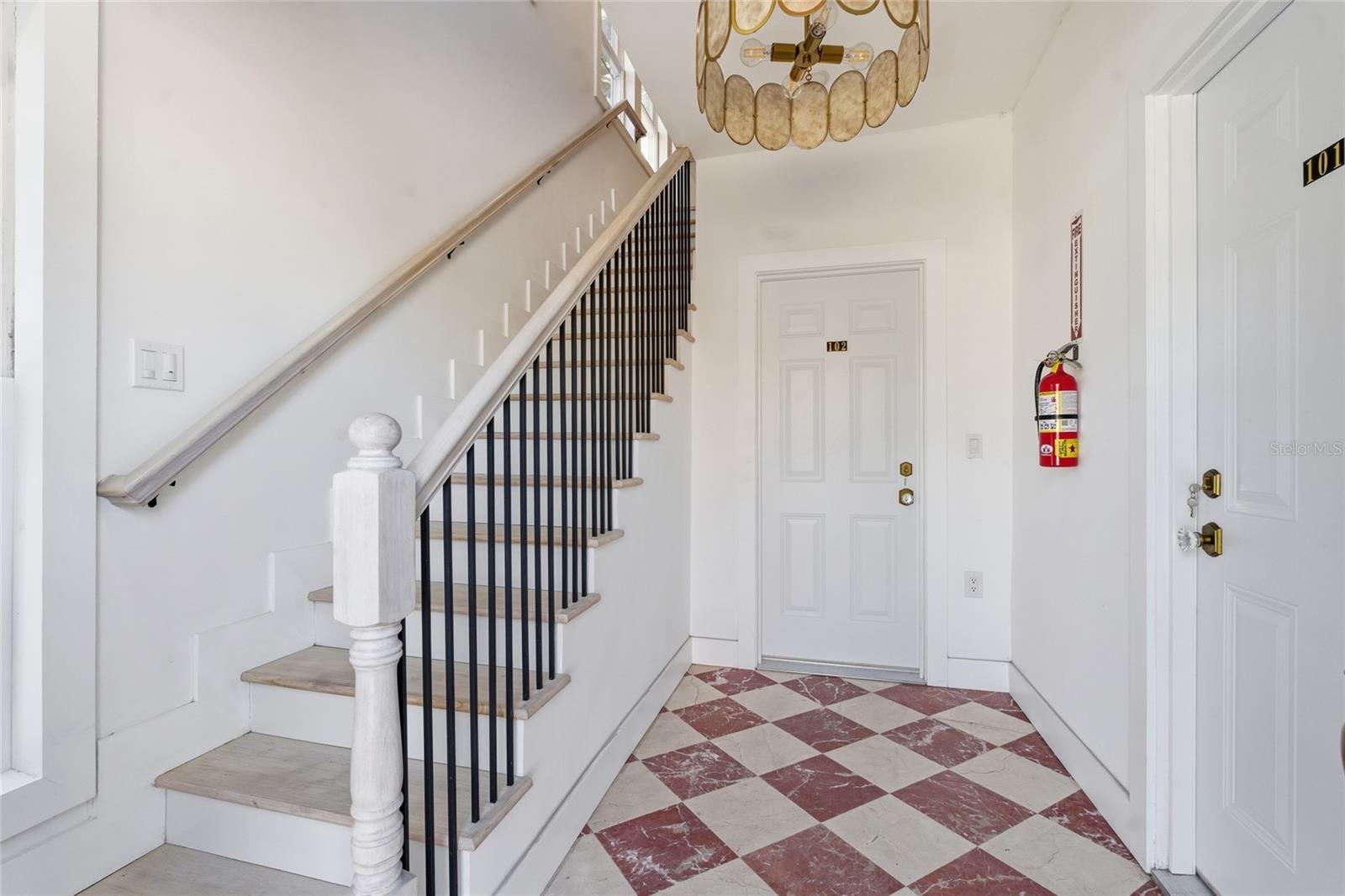 Image 2 of 15 For 326 6th Avenue N