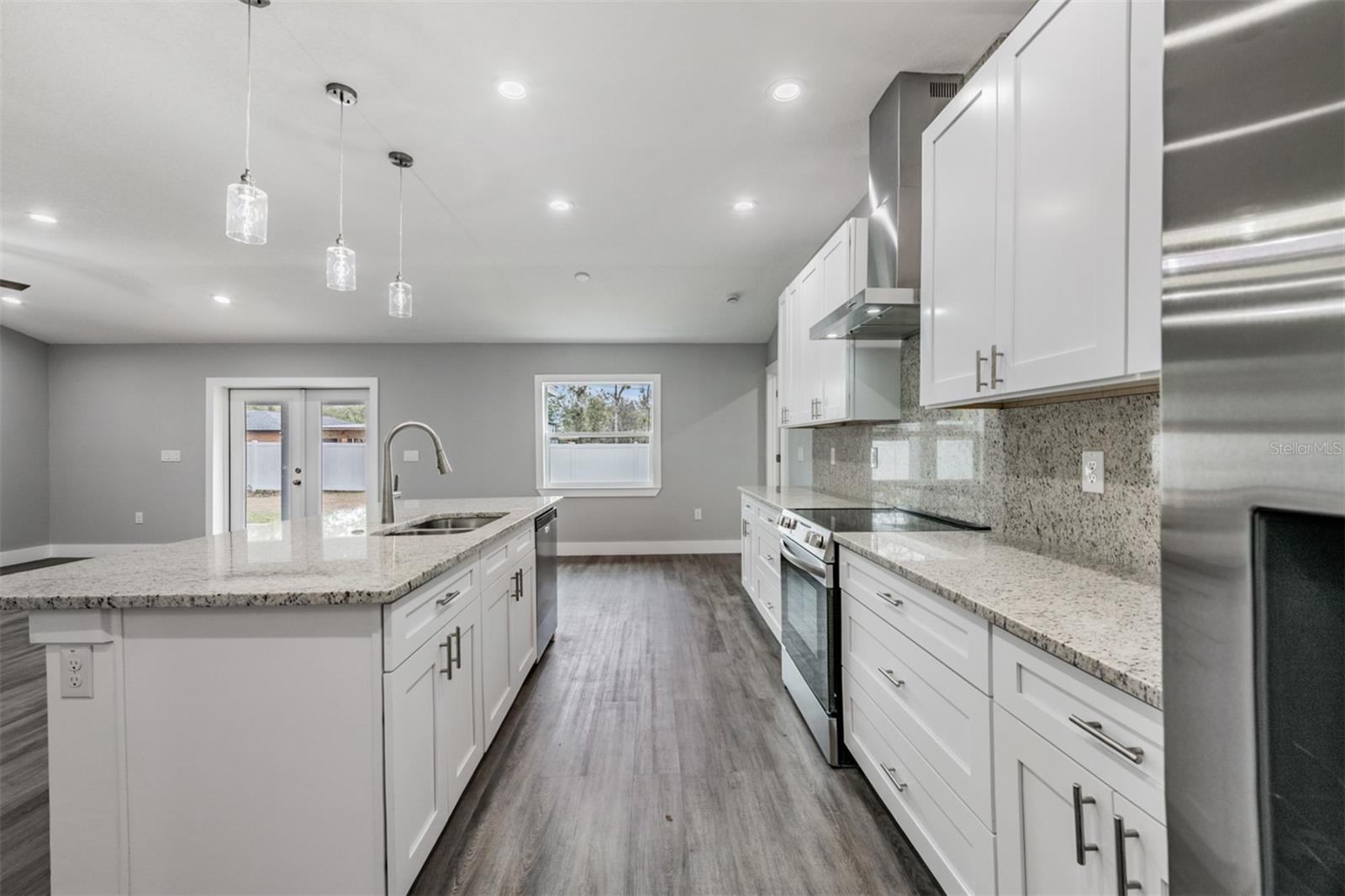 Image 13 of 38 For 11734 Orange Court