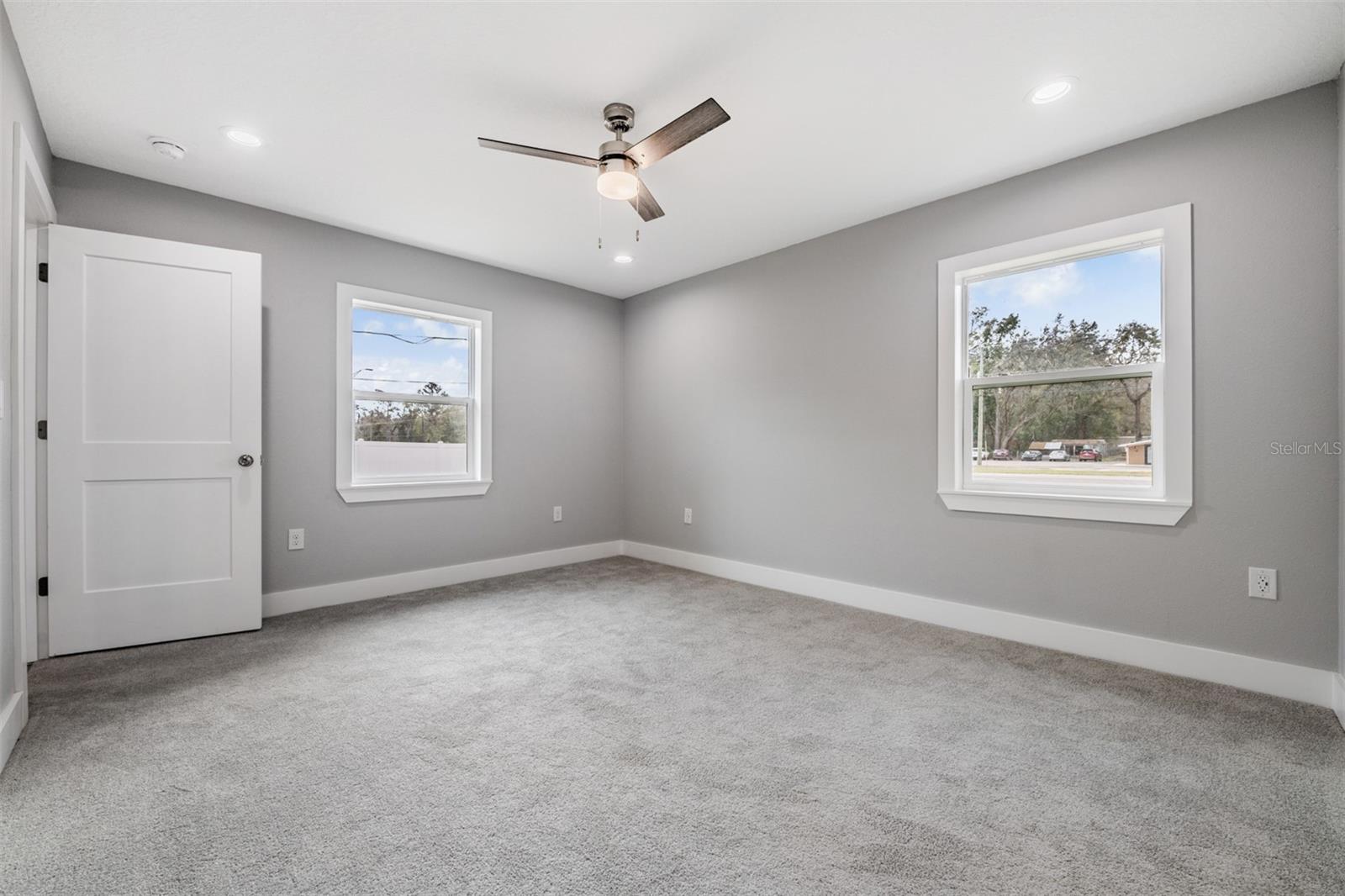 Image 21 of 38 For 11734 Orange Court