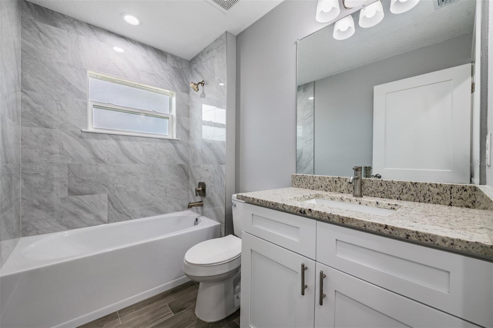 Image 28 of 38 For 11734 Orange Court