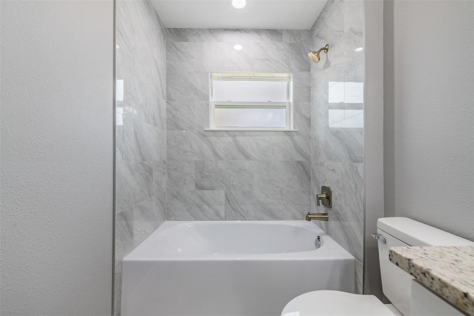 Image 29 of 38 For 11734 Orange Court