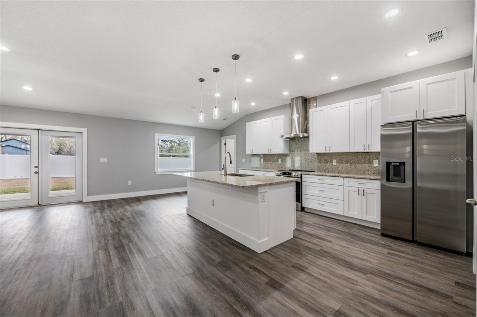 Image 8 of 38 For 11734 Orange Court