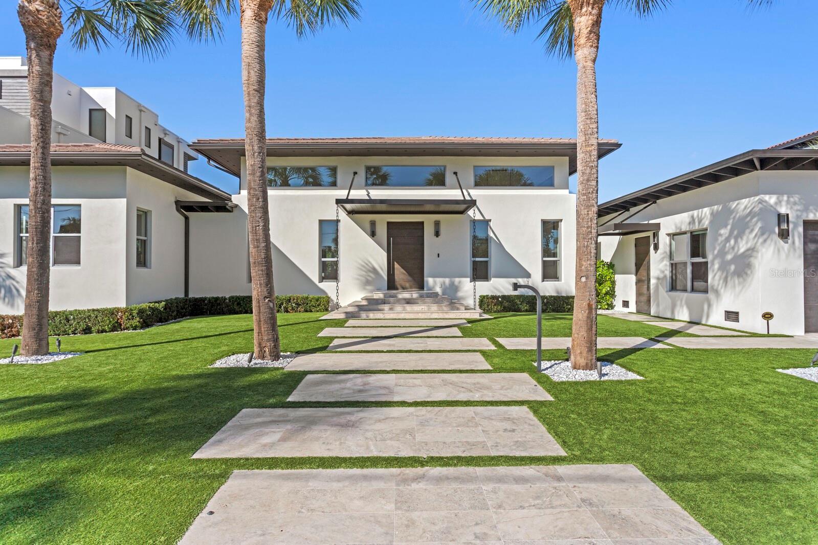 Listing photo id 0 for 5129 Neptune Way