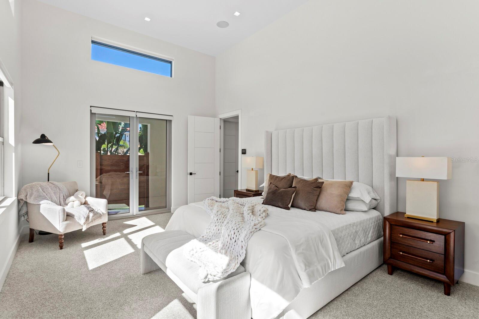 Listing photo id 28 for 5129 Neptune Way