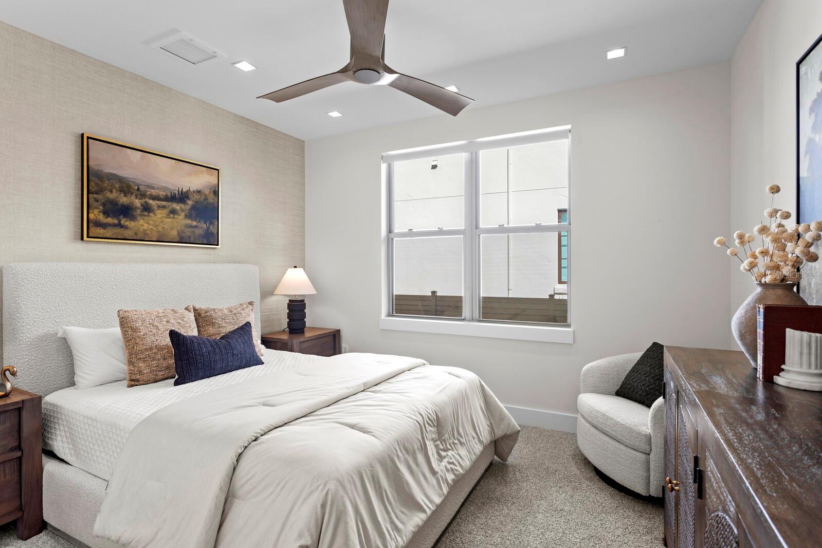 Listing photo id 39 for 5129 Neptune Way