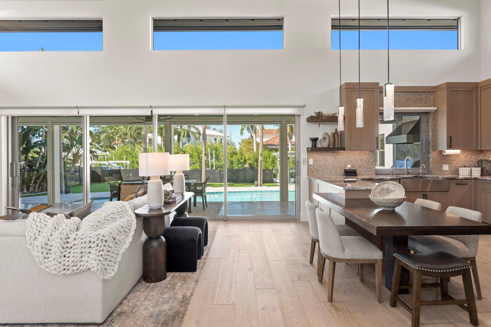 Listing photo id 52 for 5129 Neptune Way