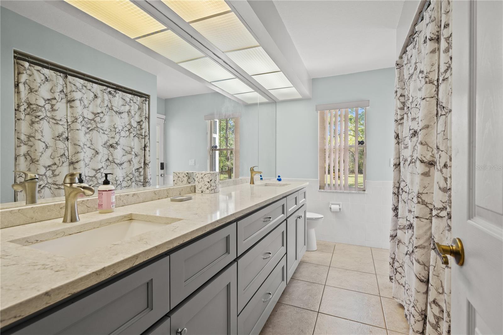 Image 12 of 23 For 4071 Black Oak Trail