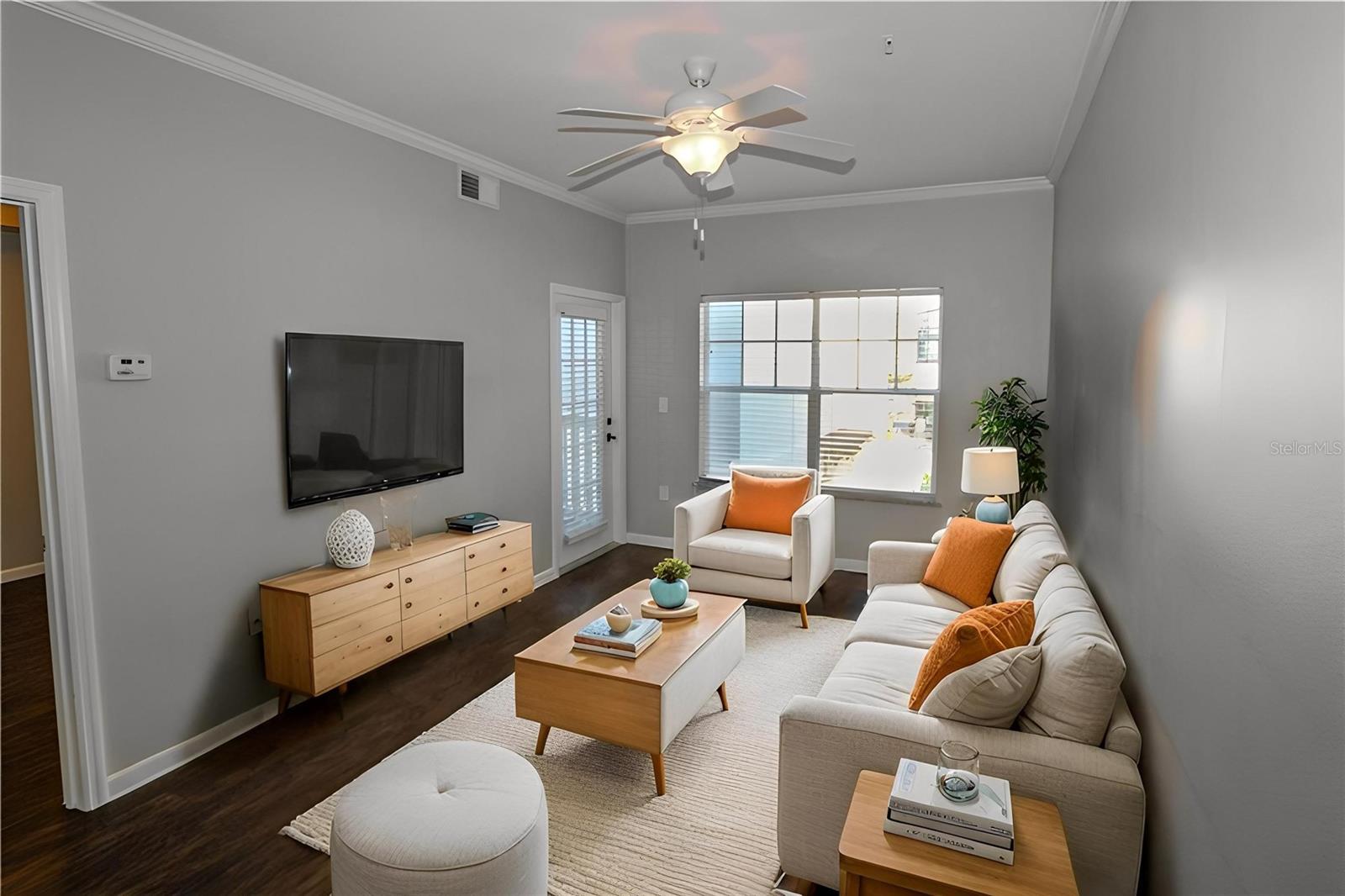 Image 3 of 31 For 800 Dakota Avenue 235