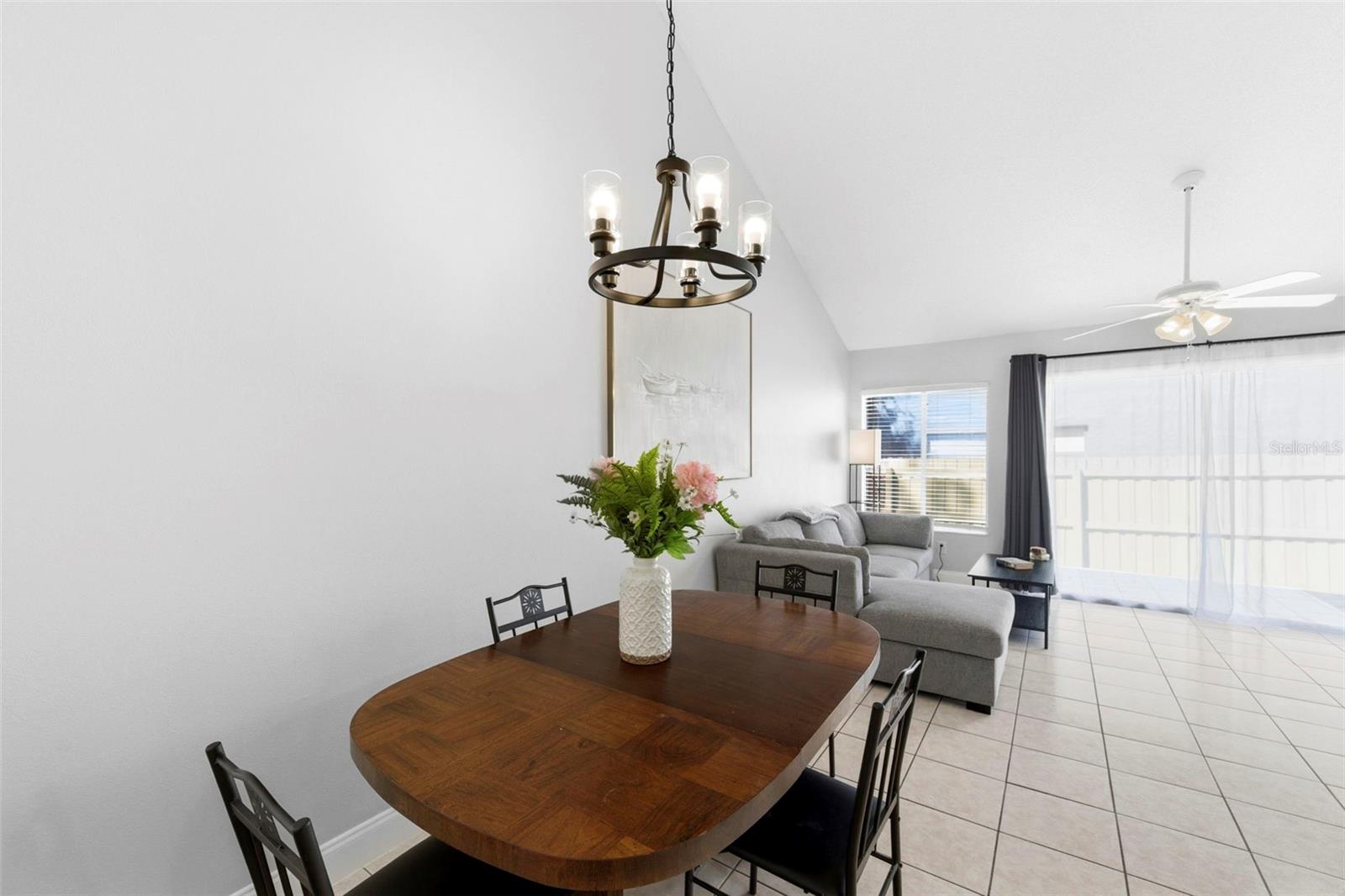 Image 11 of 53 For 500 New York Avenue 34