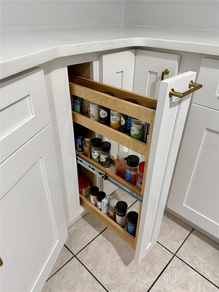 Image 23 of 53 For 500 New York Avenue 34