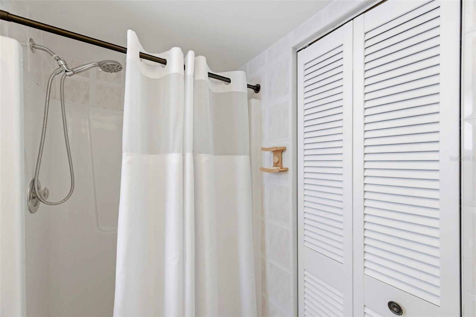 Image 39 of 53 For 500 New York Avenue 34