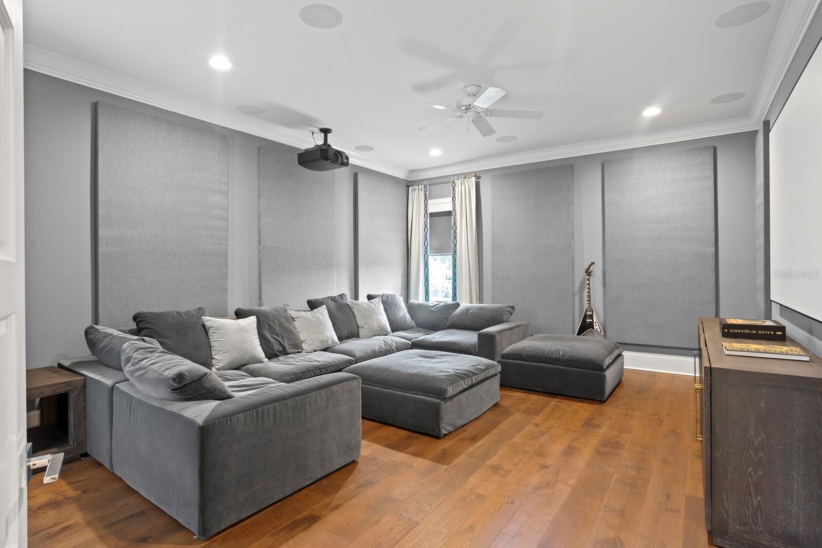 Image 59 of 74 For 534 Ladrone Avenue