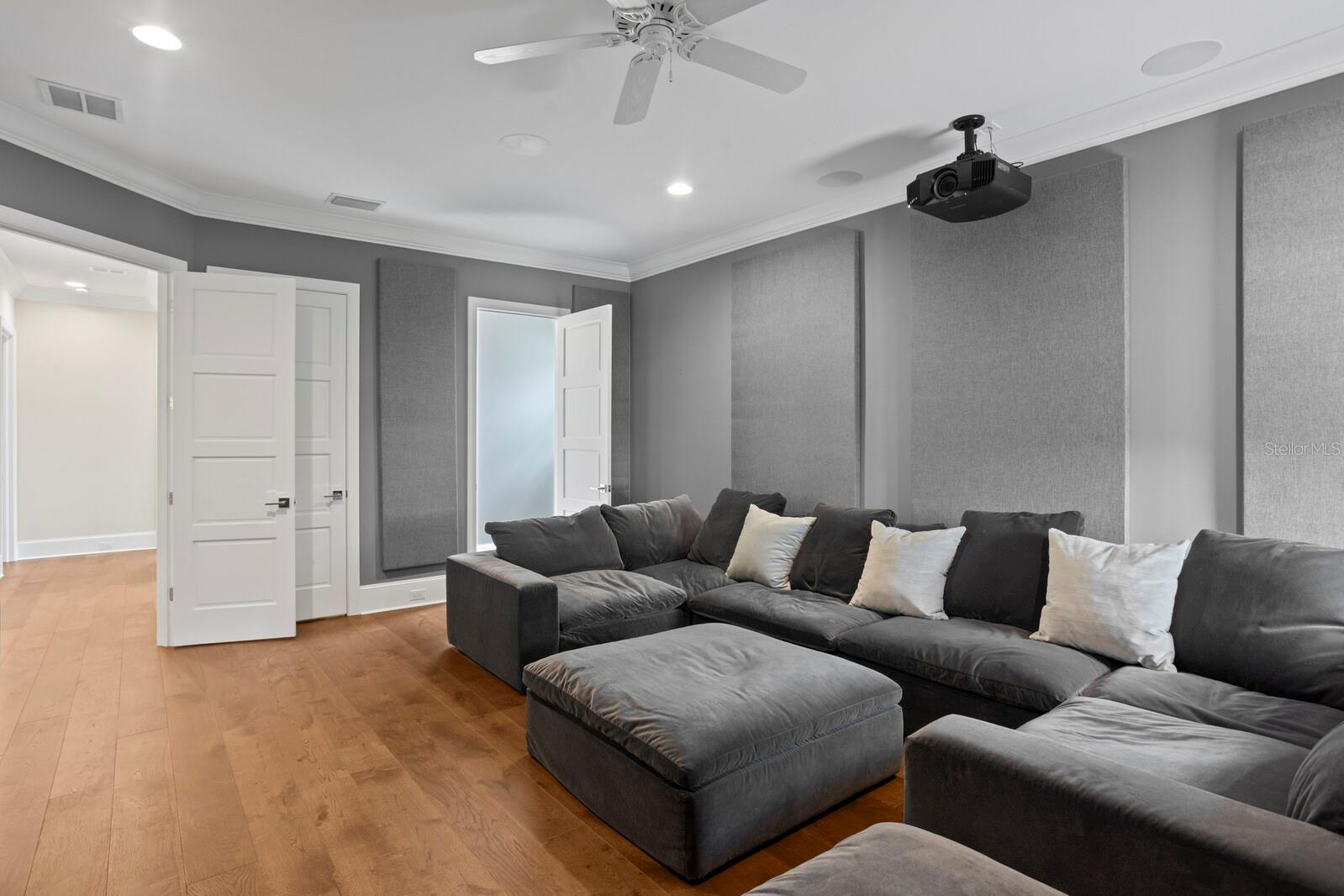 Image 60 of 74 For 534 Ladrone Avenue