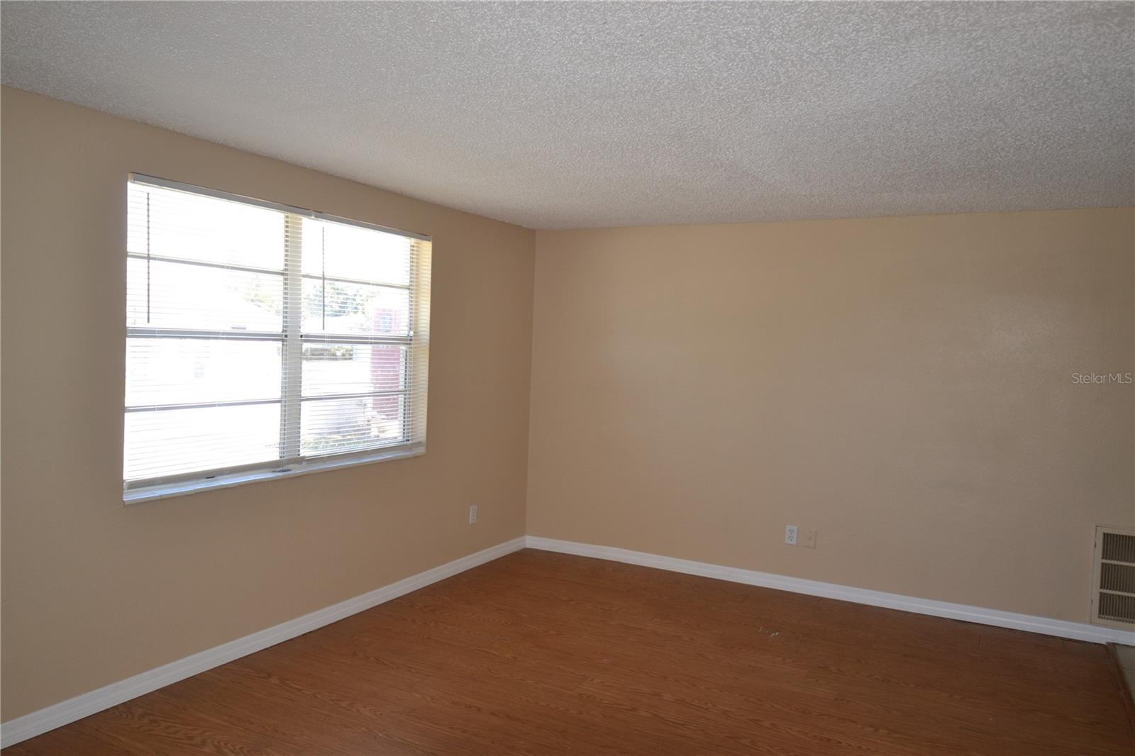 Image 22 of 45 For 2143 Chatlin Road