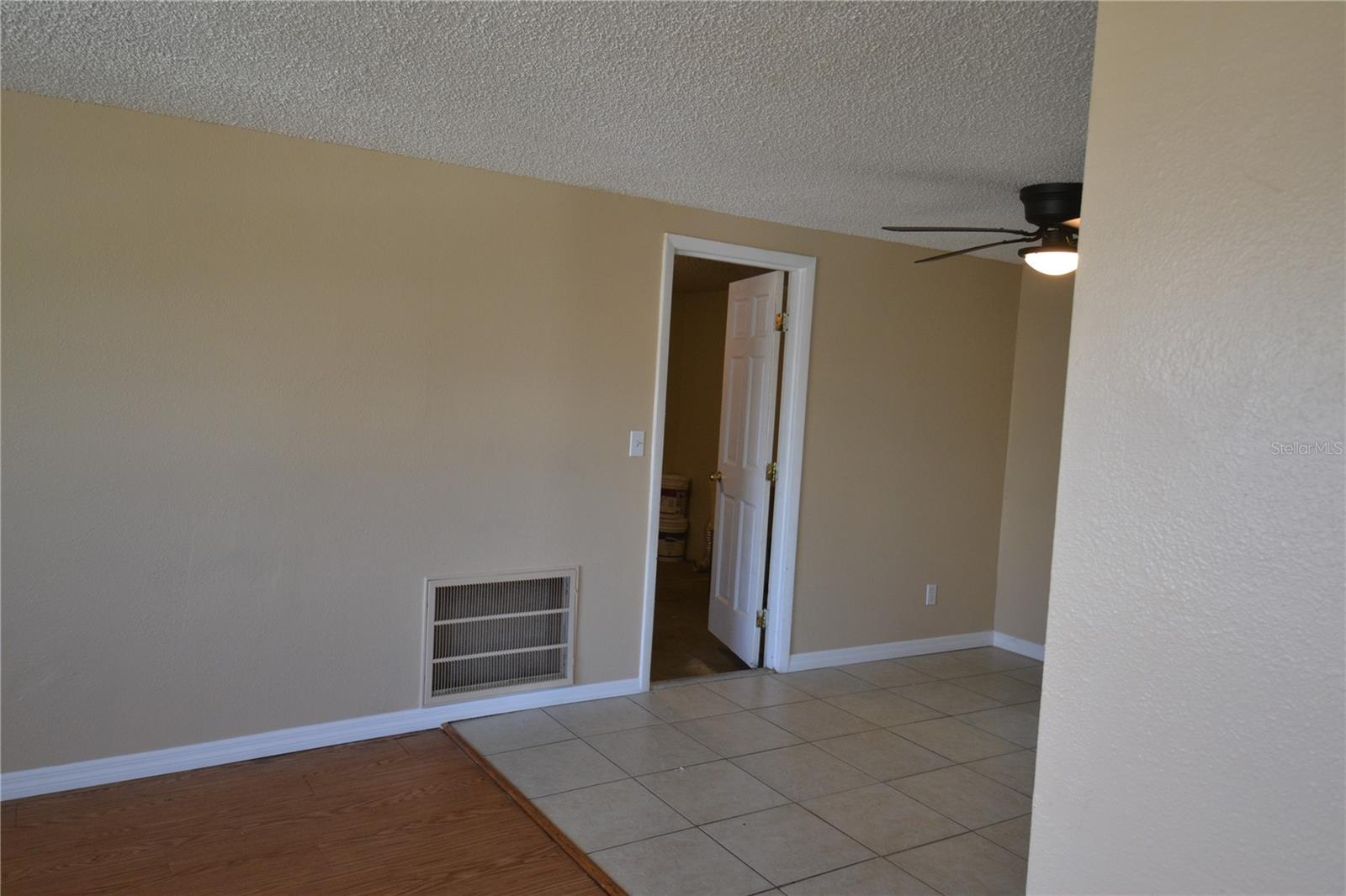 Image 24 of 45 For 2143 Chatlin Road