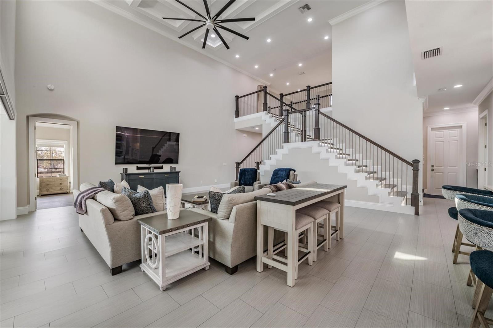 Image 17 of 31 For 2913 Valencia Ridge Street