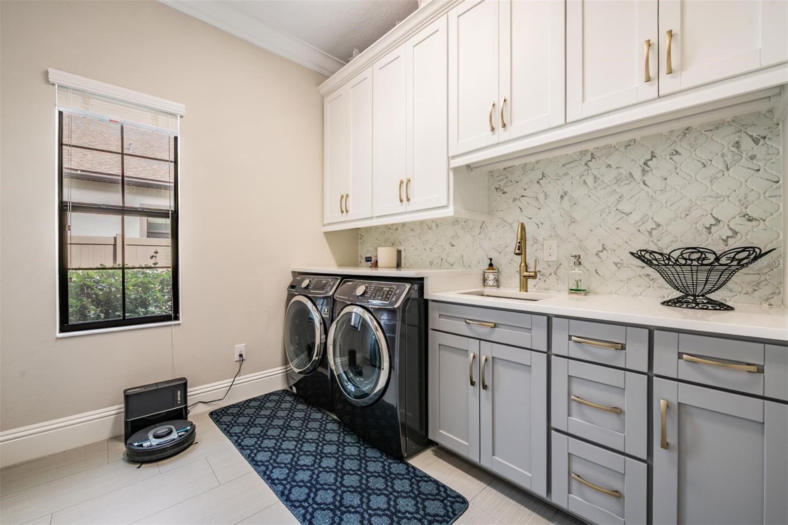 Image 18 of 31 For 2913 Valencia Ridge Street