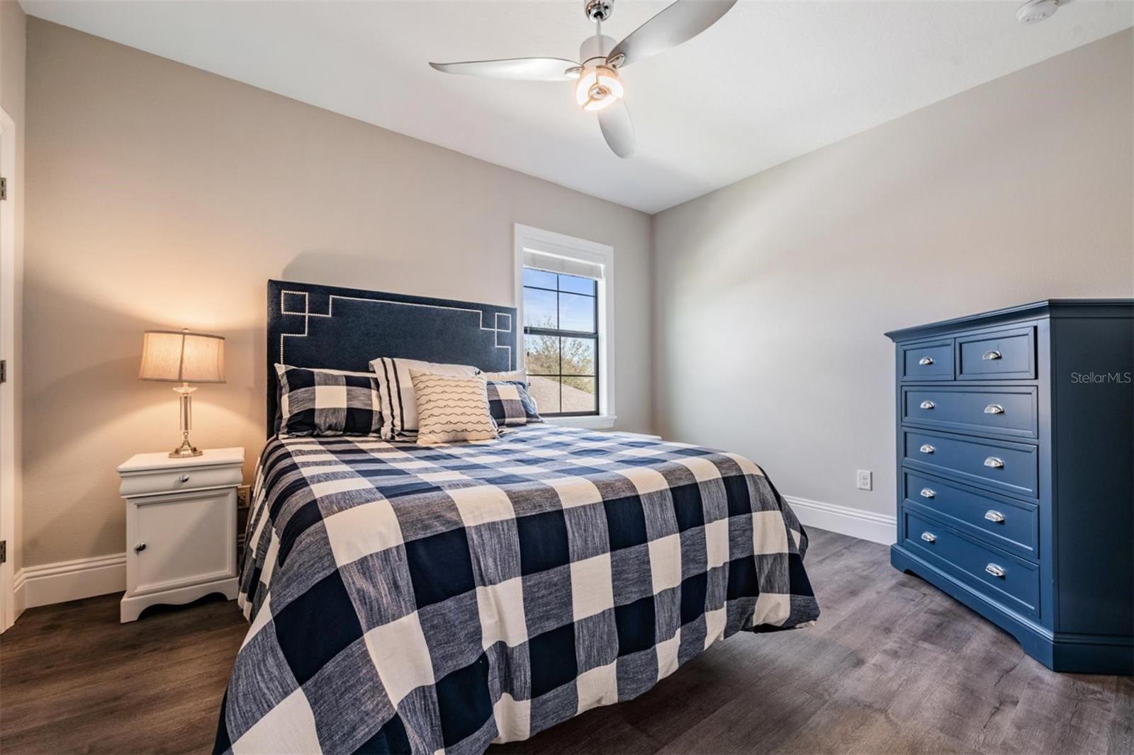 Image 26 of 31 For 2913 Valencia Ridge Street