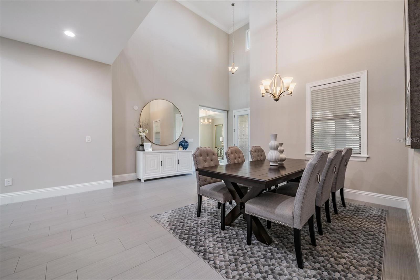 Image 9 of 31 For 2913 Valencia Ridge Street