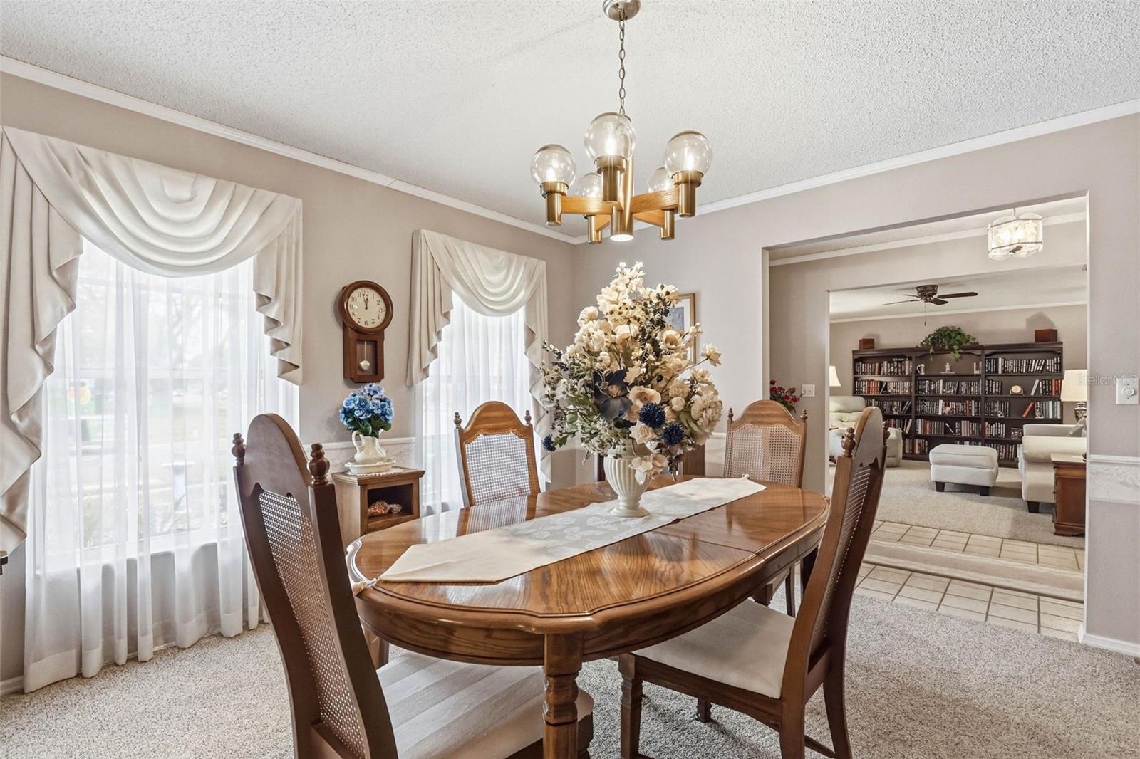 Image 10 of 47 For 9727 Fox Chapel Road