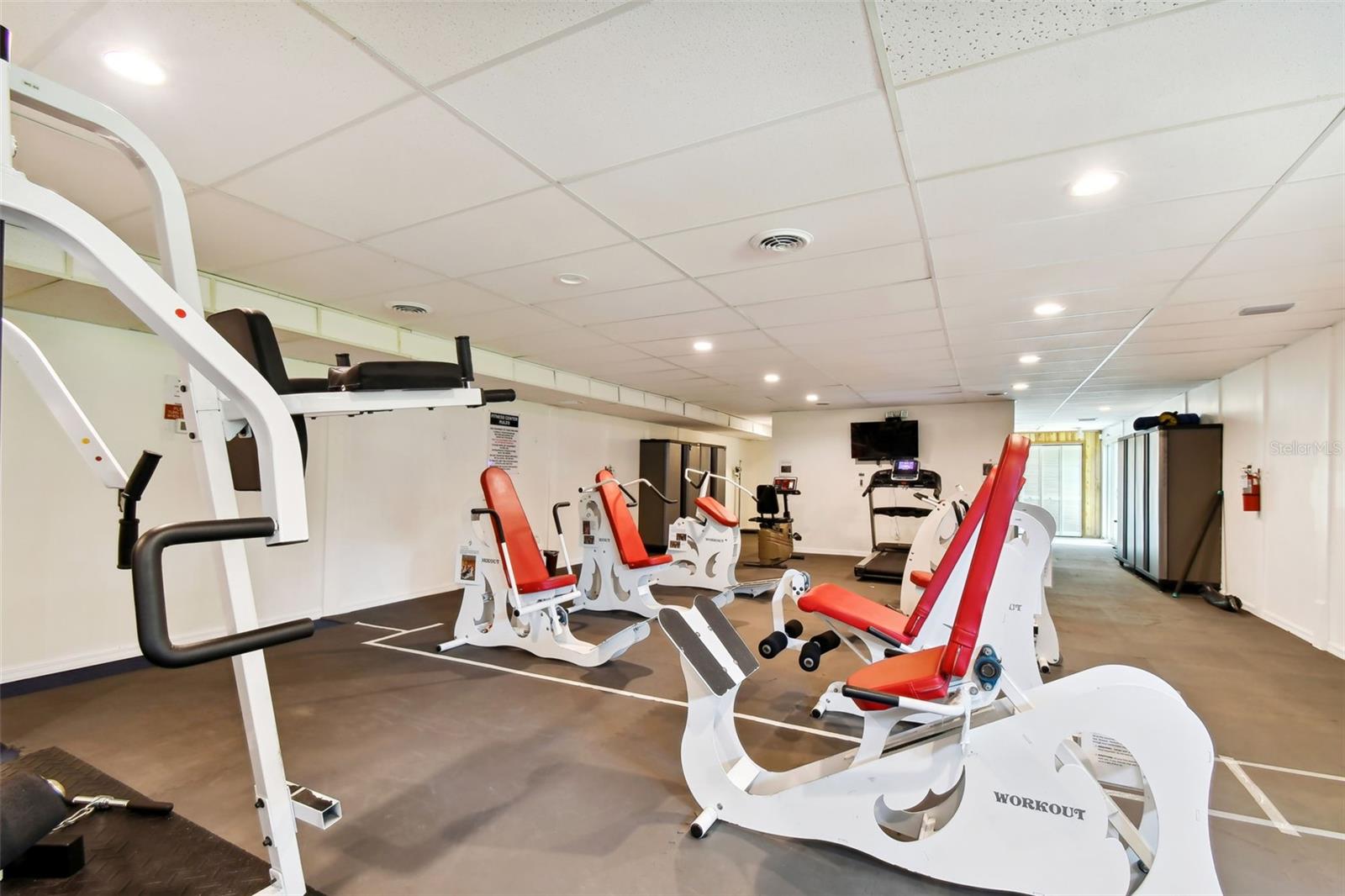 Image 50 of 52 For 1250 S Pinellas Ave  503