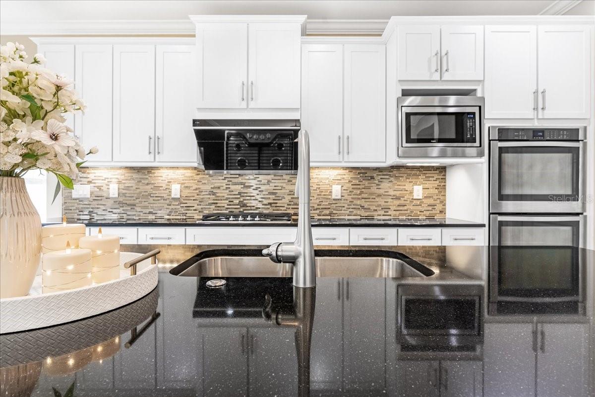 Image 15 of 87 For 3963 Empoli Court