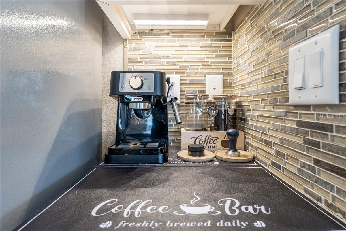 Image 18 of 87 For 3963 Empoli Court