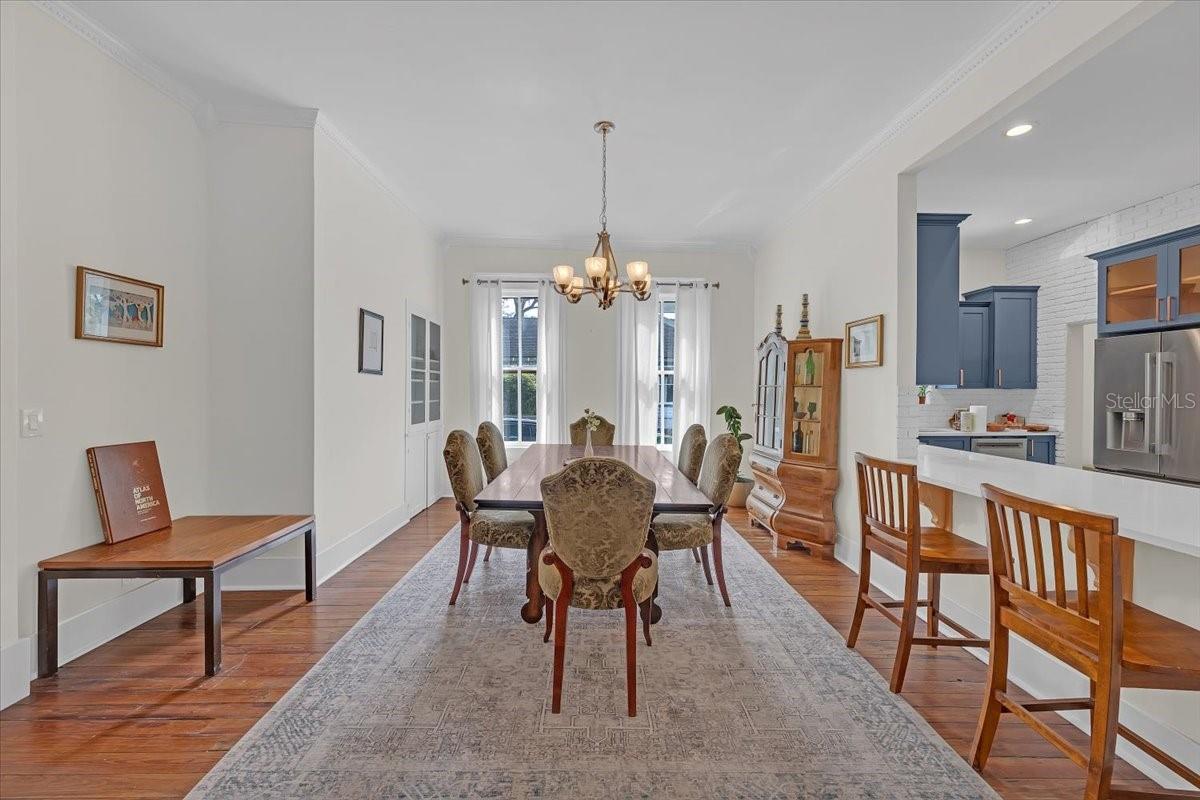 Image 25 of 59 For 4108 Lynn Avenue