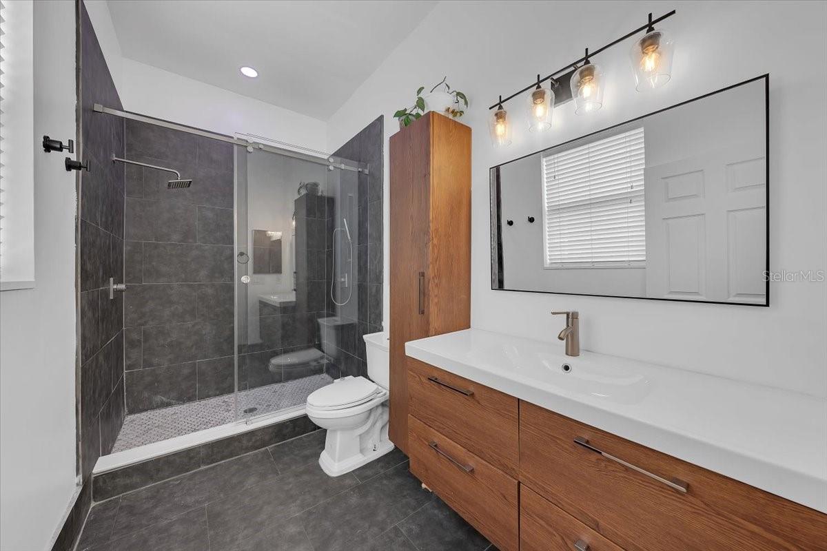 Image 50 of 59 For 4108 Lynn Avenue