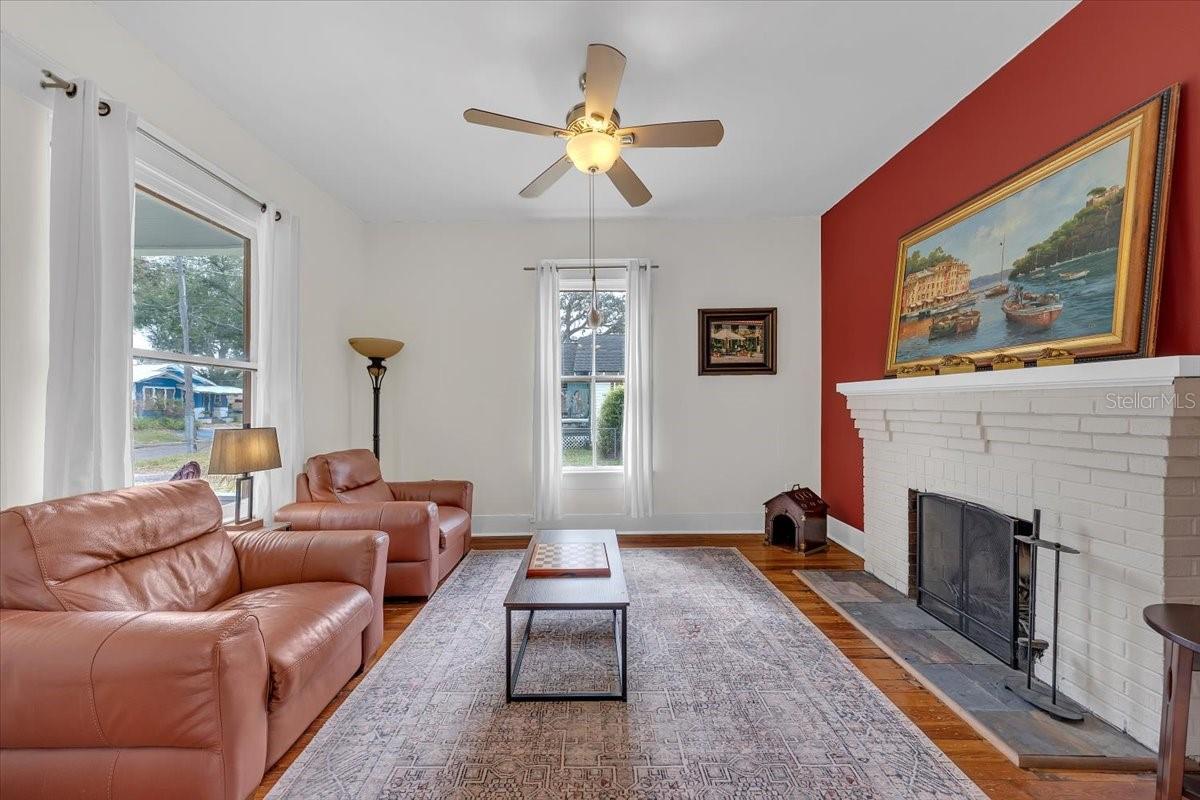 Image 7 of 59 For 4108 Lynn Avenue