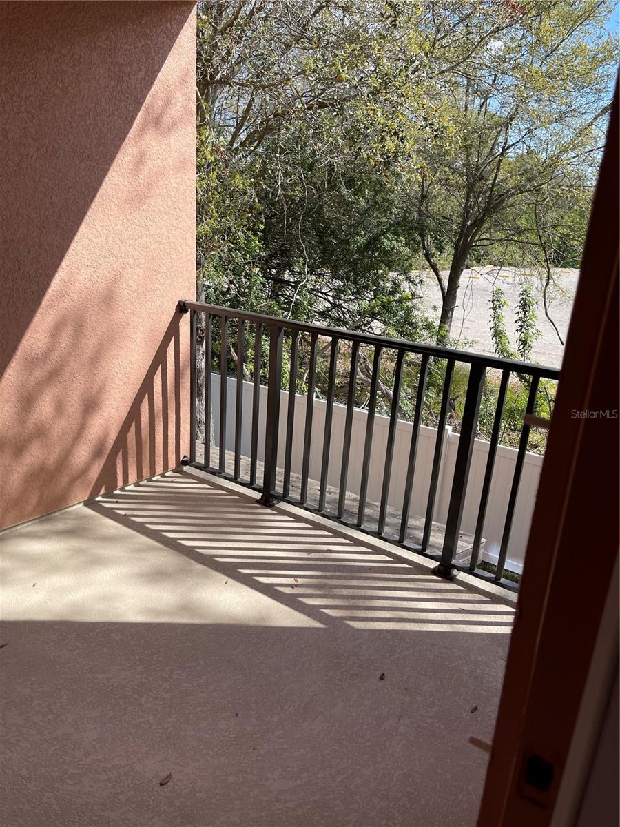 Image 16 of 18 For 840 Tennyson Mill Circle