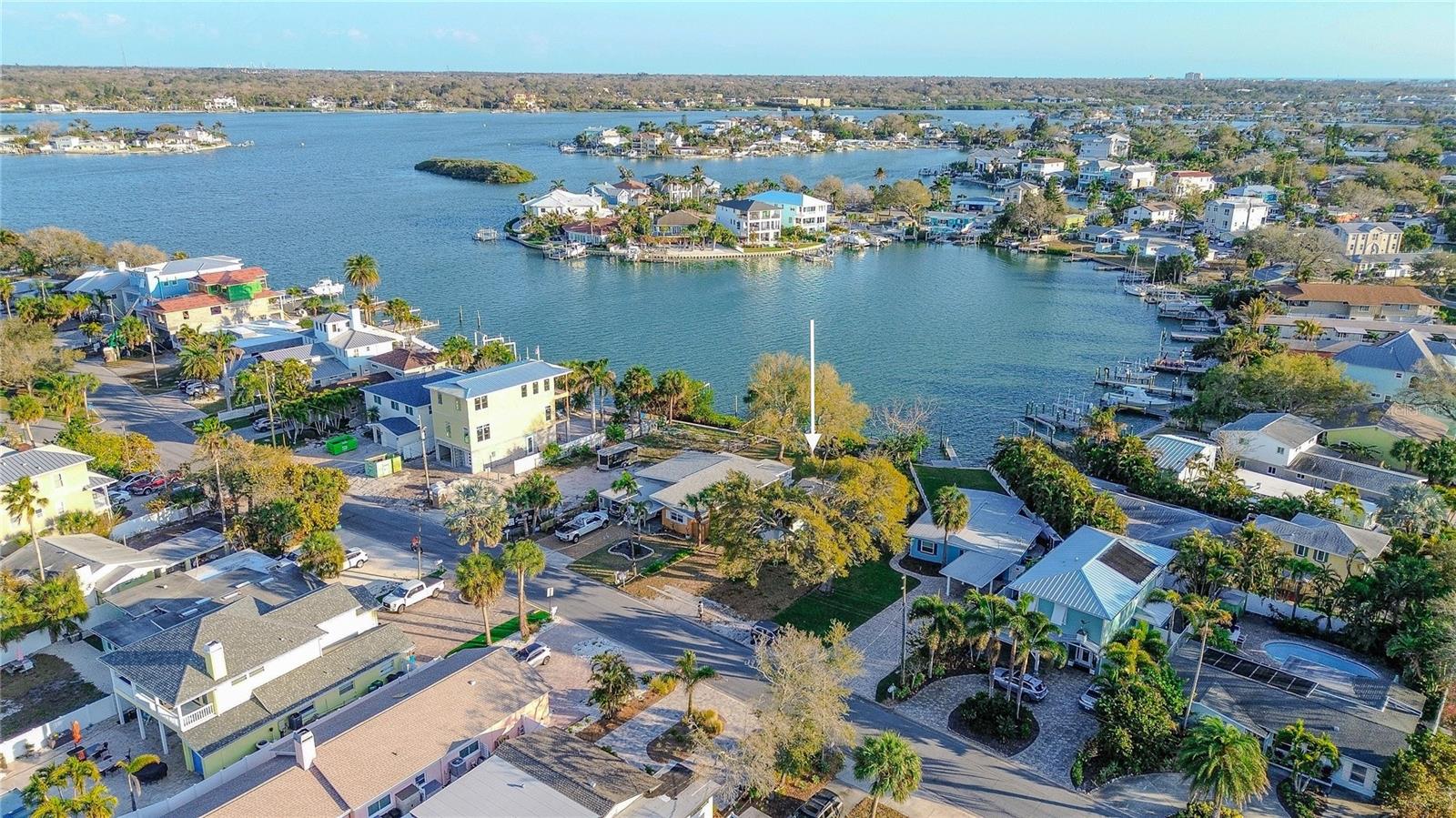 Image 3 of 26 For 407 20th Avenue