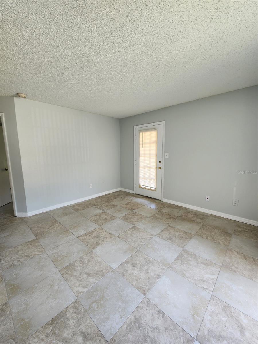 Image 7 of 17 For 8625 Fancy Finch Drive 101