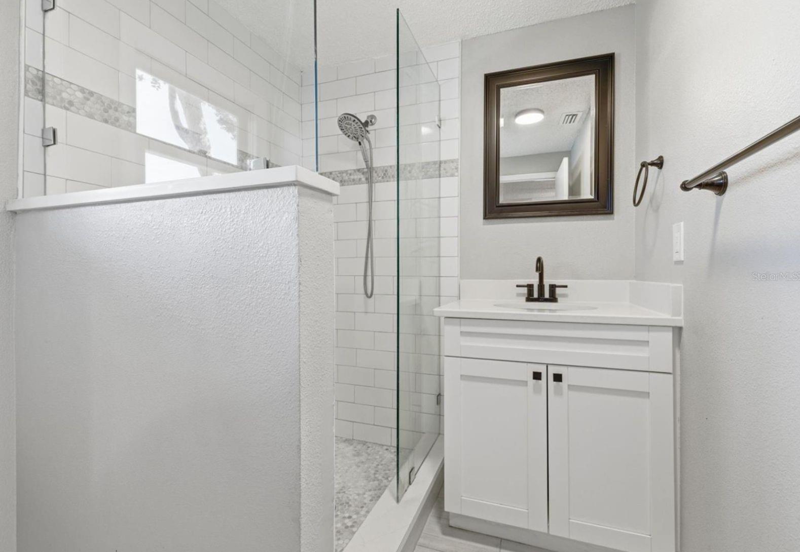 Image 14 of 21 For 7198 121st Way N