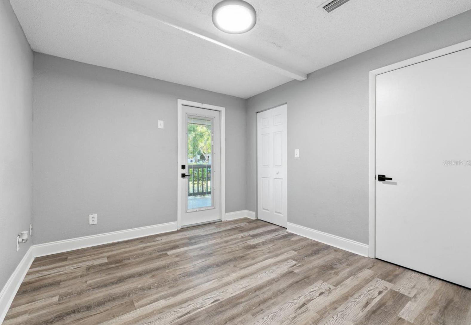 Image 16 of 21 For 7198 121st Way N