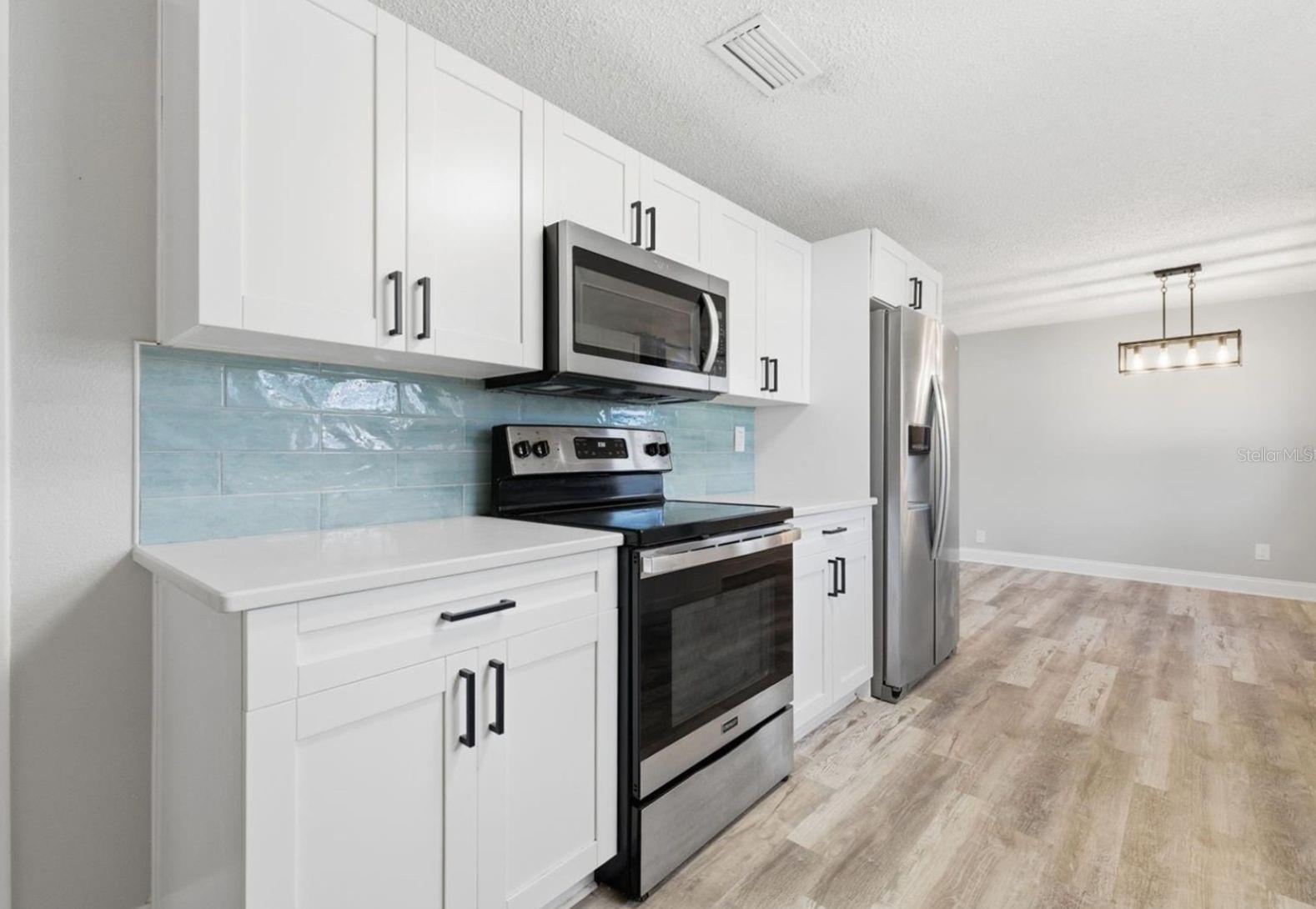 Image 8 of 21 For 7198 121st Way N