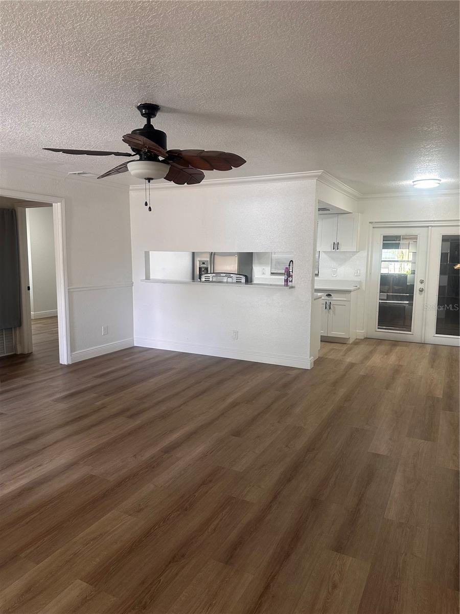 Image 3 of 15 For 7407 33rd Avenue S